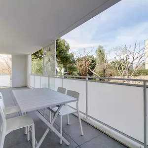 https://bonneveine-appt-proche-plage-pour-6-voyageurs.fr-provencehotel.com